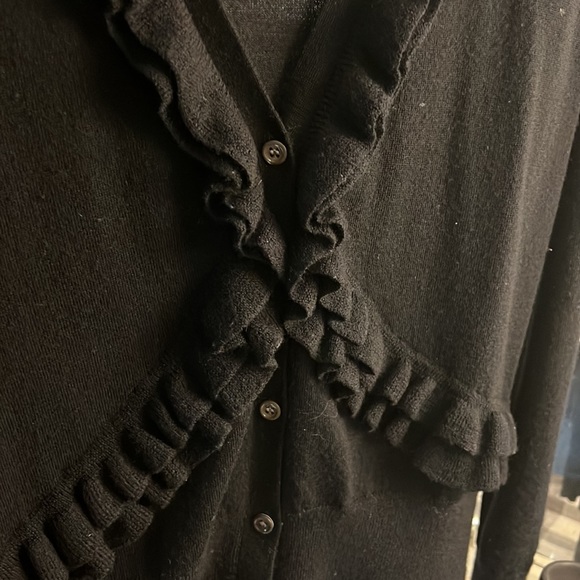 J Crew 100%Merino Wool Ruffle Sweater Black Sz Medium - Picture 9 of 9